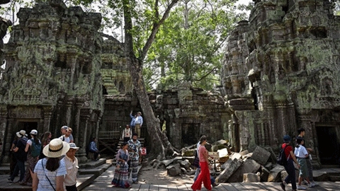 Tourisme Cambodge applique la politique particulière.
